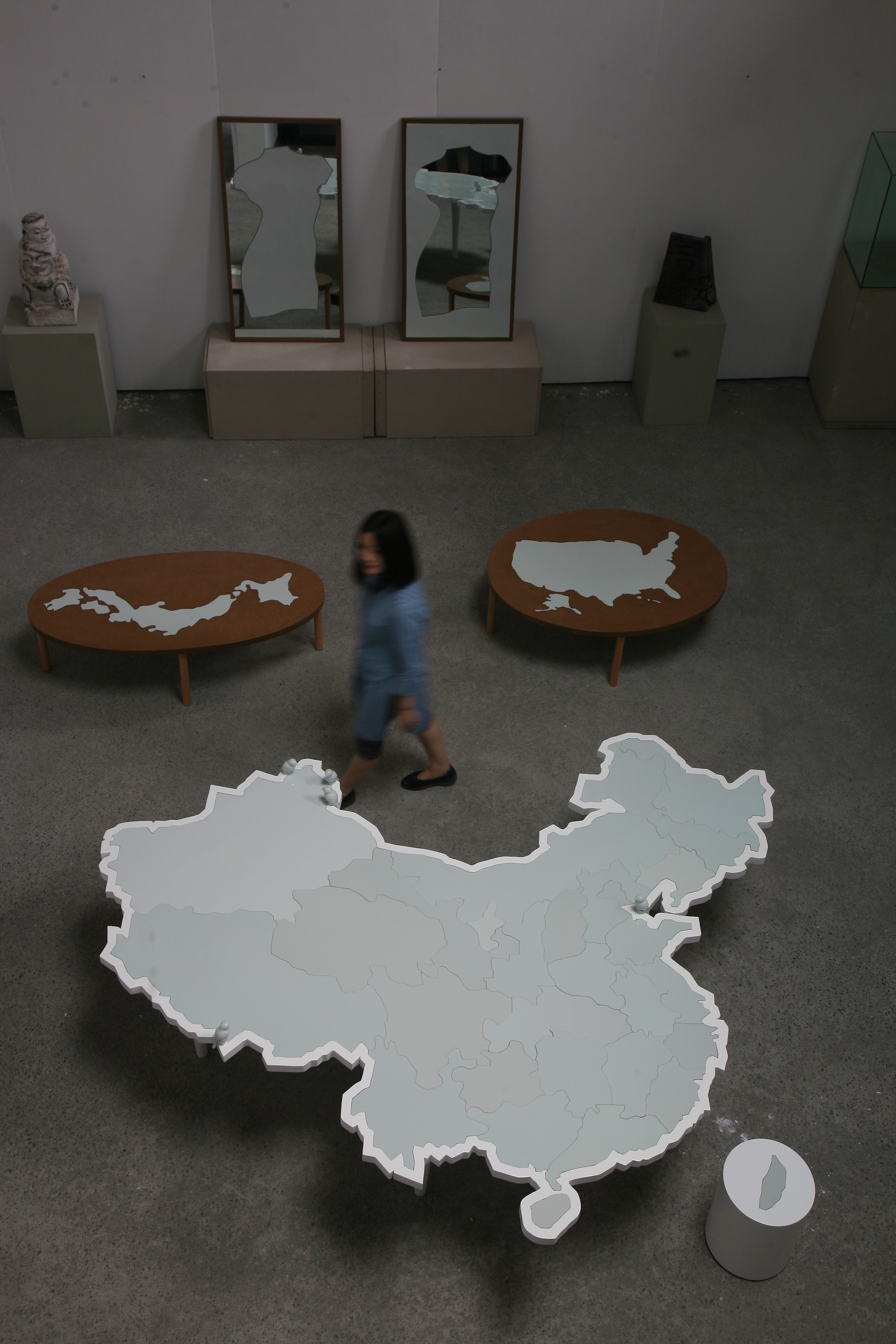 《China》