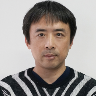 李彤