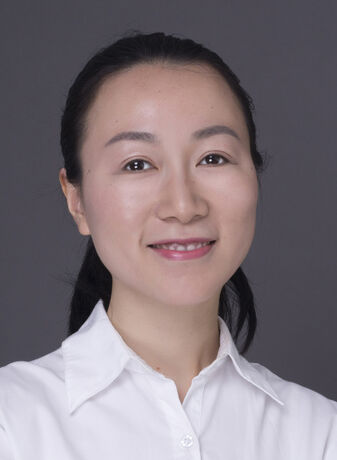 李洁