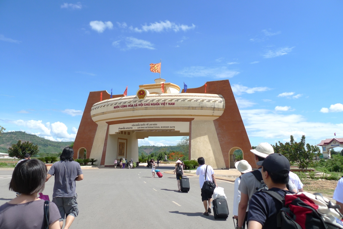 “胡志明小道”现场图片