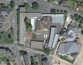 法国罗德兹（Rodez）中学