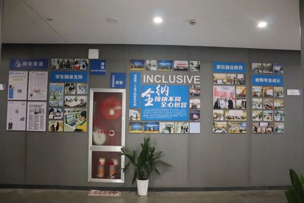 40f90fdb28f300134368db8b1e1d1695ee9273f0