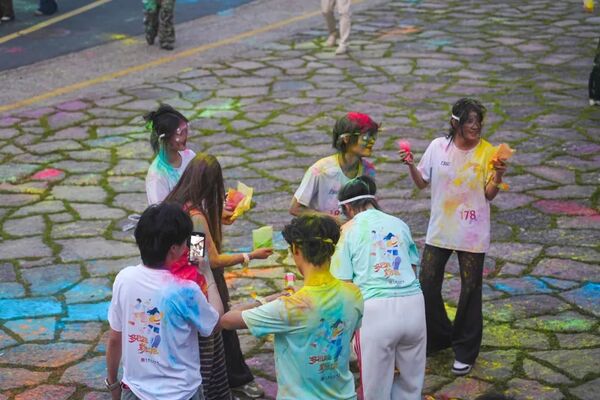 f732d76c12bd99cf294ca9e0606f2edd6ec8a8ab