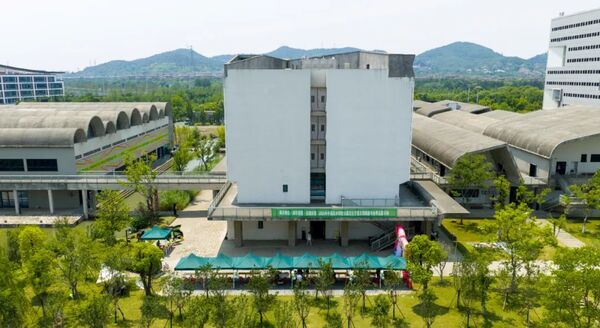 43db3f25b4b4f8dfa8244b7605946a1c16545b8e