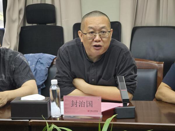 183dd8fe680e4b68f45c64d5e3b1fec