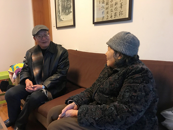 2018年学院领导走访慰问离退休老同志
