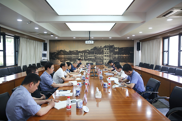 省委组织部副部长胡旭阳来校调研