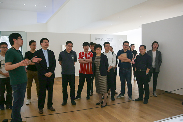 OPPO公司副总裁蒋安奕一行来访