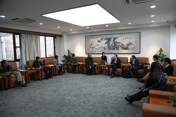 许江院长会见新任法国驻华文化教育参赞一行
