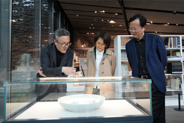 云南省委常委、宣传部部长曾艳一行来校调研座谈
