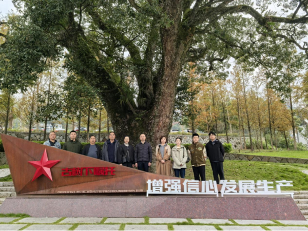 e1f3e674cb1d10cf56cf4bc3e48643564eb12529