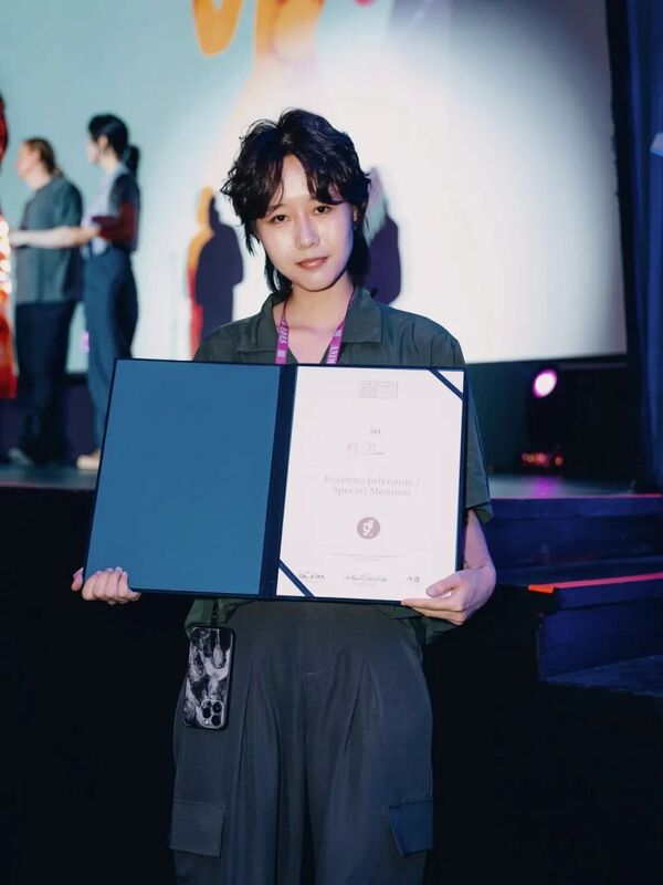 aa2c9ef0f7a8f153f0aaffc7c596ee864ec32932