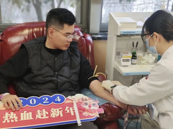 7fe420e9a4c989eb40f99bf1146aee676a93e5b3