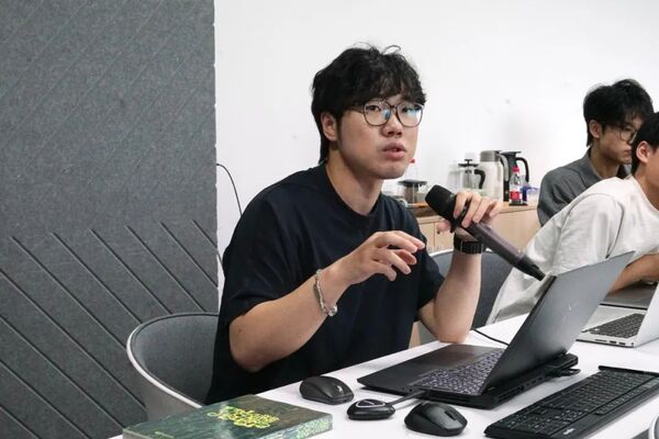 93cfd90c40ecb9ecd604d50137d1f34886b38def