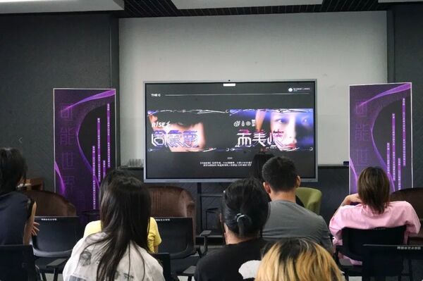 c8fe0fbc1a67e6e5a90aec5d0f79877f537a4db9