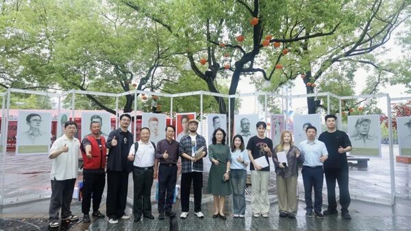 2e17ef5e3e1af34d545eb8d42a79663f3ad18080